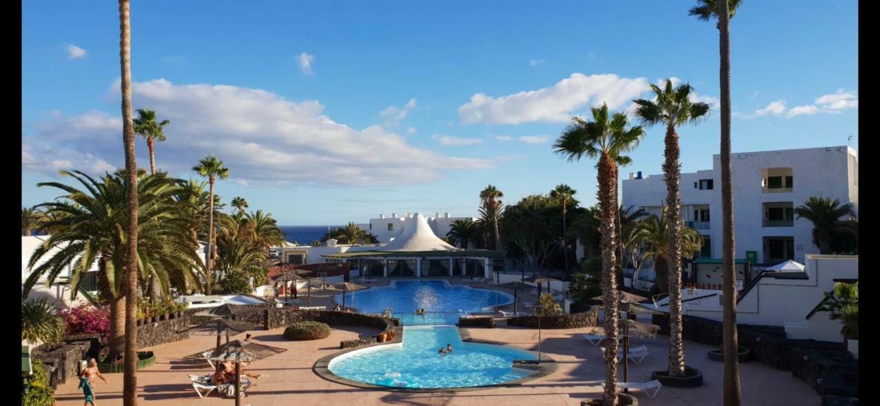 Casa Serafin Primera Linea 40b Costa Teguise